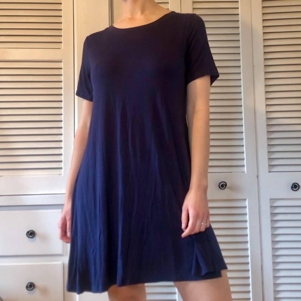 Short Sleeve Trapeze Swing Tee Dress M Navy